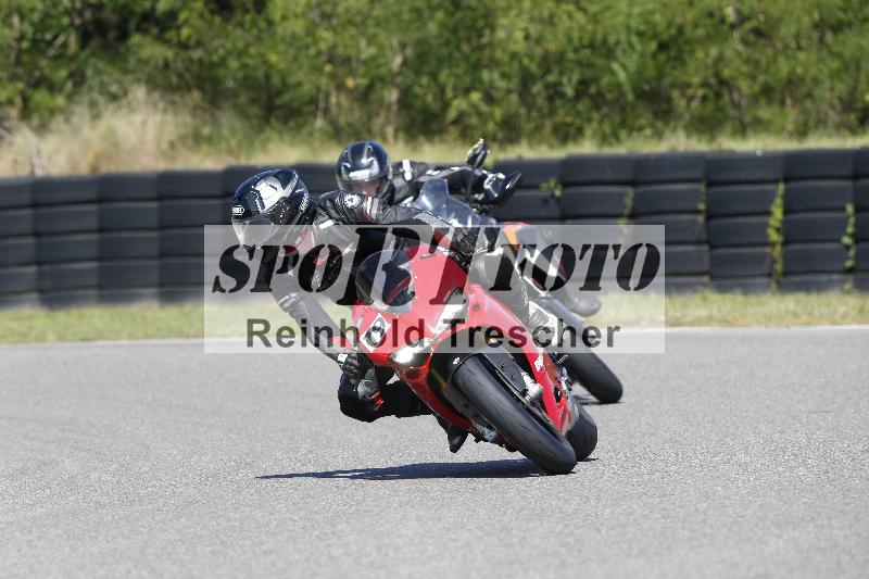 /Archiv-2025/48 25.08.2025 Cornu Master School ADR/gruen-vert/19